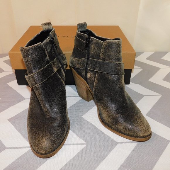 Kelsi Dagger Brooklyn Distressed Leather Ankle Boots Size 9M - Picture 2 of 15